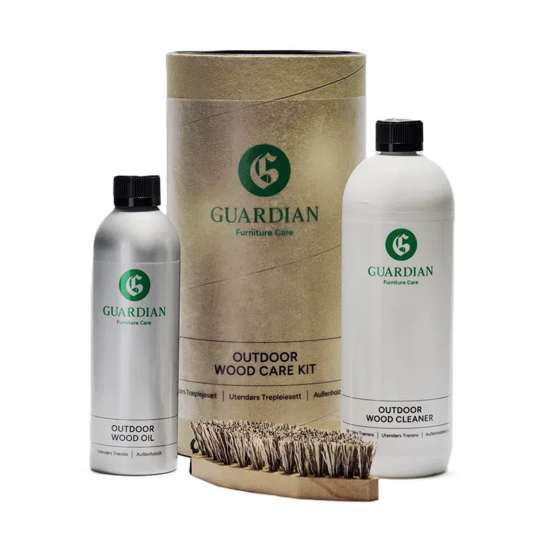 Guardian Care Set for wooden outdoor furniture